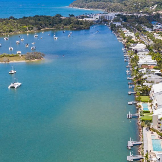 Accommodation in Noosa Noosa Waters