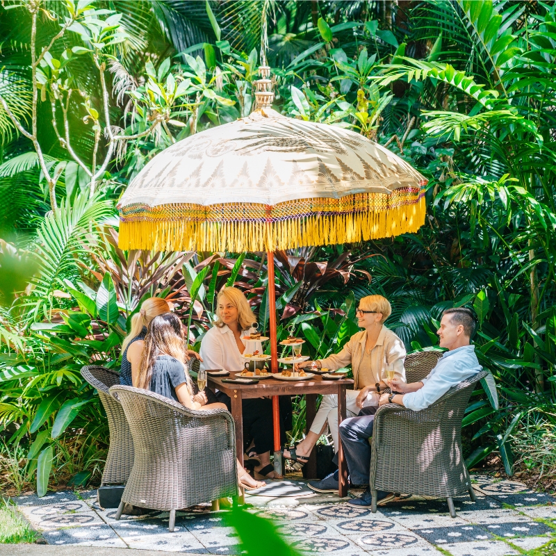people at ikatan day spa