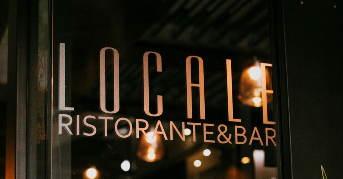 Locale Noosa venue