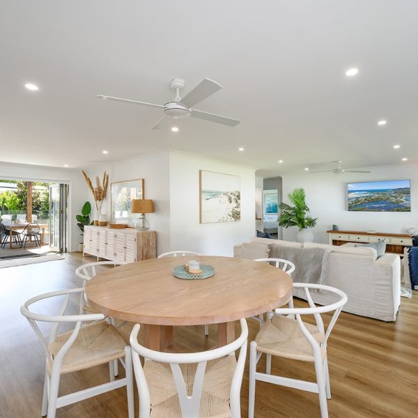 4 ravenwood drive